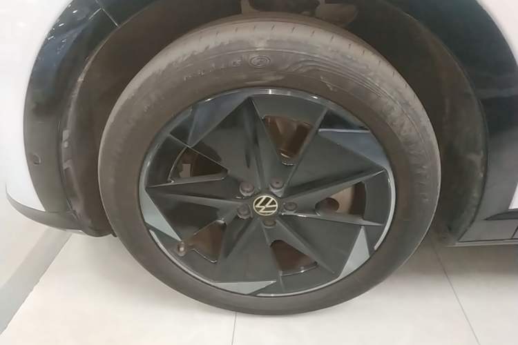 Used Volkswagen ID.UNYX 2024 Revised Pro Long-Range Version Exterior 4