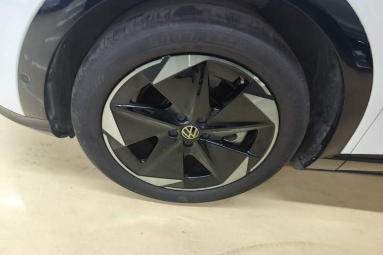 Used Volkswagen ID.UNYX 2024 Revised Pro Long-Range Version Exterior 4
