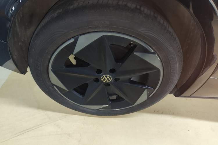 Used Volkswagen ID.UNYX 2024 Revised Pro Long-Range Version Exterior 5