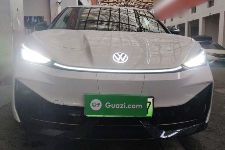 Used Volkswagen ID.UNYX 2024 Pro Long-Range Version Front