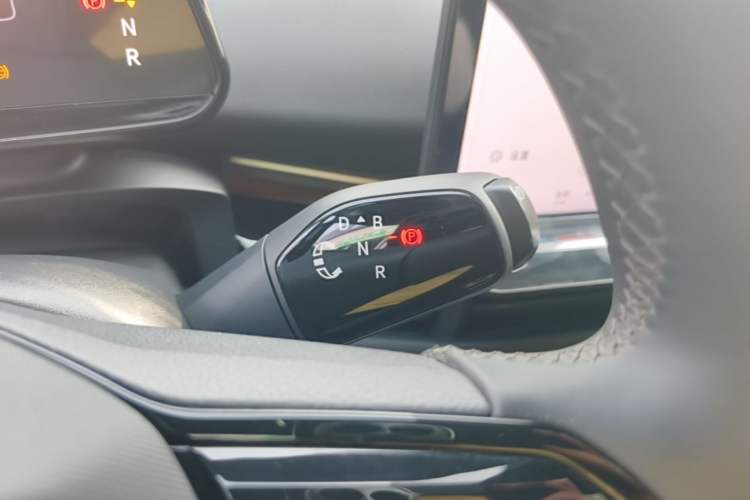 Used Volkswagen ID.UNYX 2024 Revised Pro Long-Range Version Gear Lever