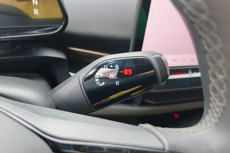 Used Volkswagen ID.UNYX 2024 Revised Pro Long-Range Version Gear Lever