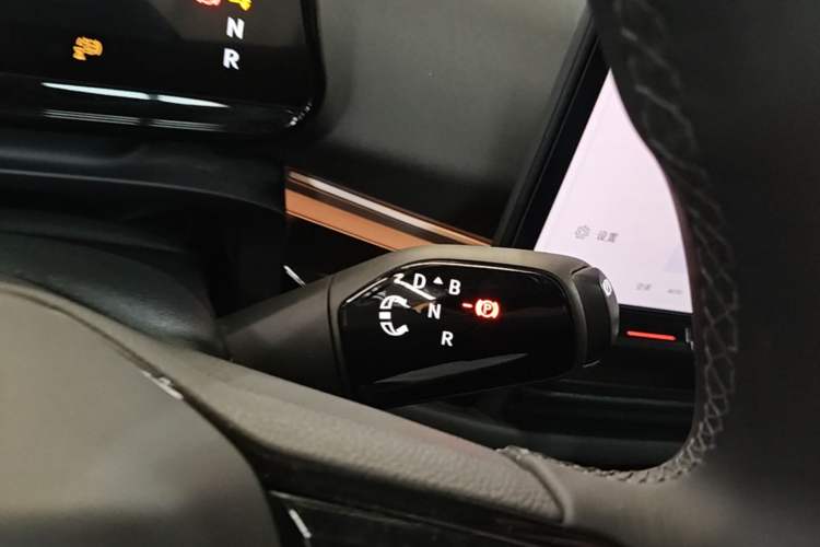 Used Volkswagen ID.UNYX 2024 Revised Pro Long-Range Version Gear Lever