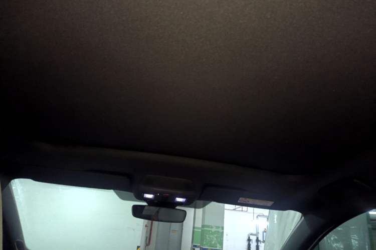 Used Volkswagen ID.UNYX 2024 Revised Ultra Long-Range Version Headliner