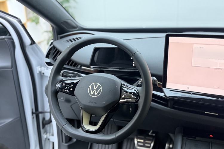 Used Volkswagen ID.UNYX 2024 Revised Pro Long-Range Version Interior 5