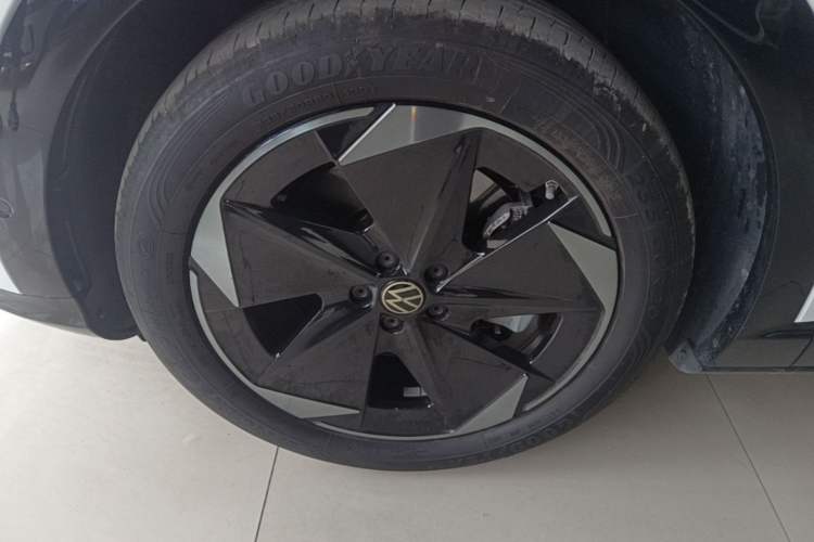 Used Volkswagen ID.UNYX 2024 Revised Ultra Long-Range Version Left Front Wheel Hub