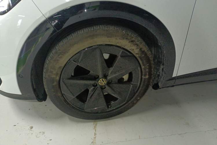 Used Volkswagen ID.UNYX 2024 Ultra Long-Range Version Left Front Wheel Hub