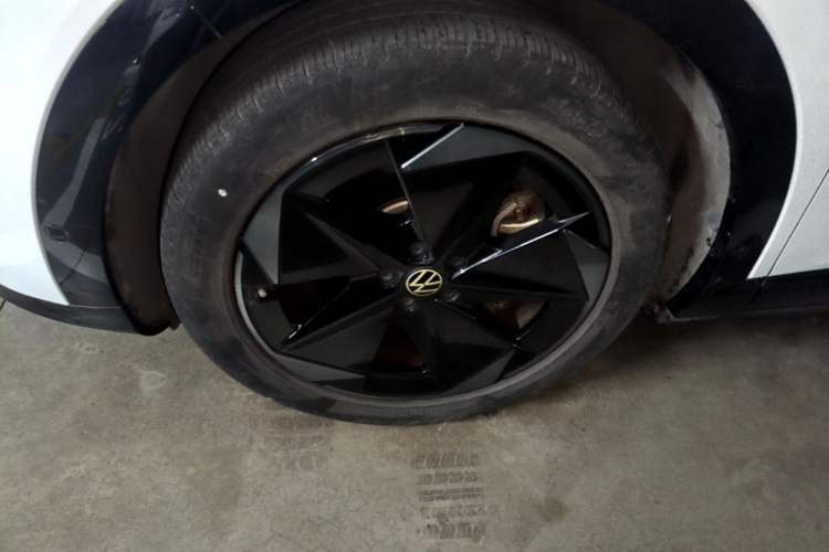Used Volkswagen ID.UNYX 2024 Revised Ultra Long-Range Version Left Front Wheel Hub