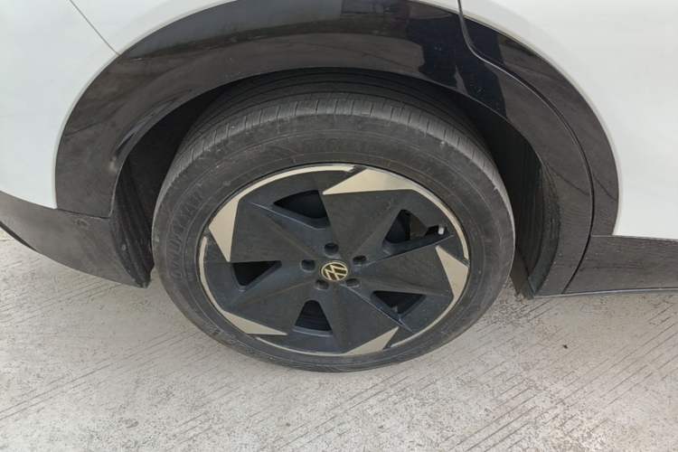 Used Volkswagen ID.UNYX 2024 Ultra Long-Range Version Right Rear Wheel Hub