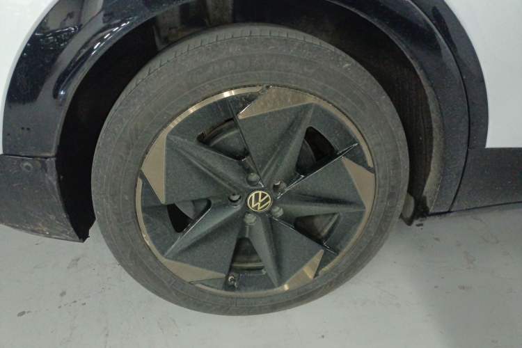 Used Volkswagen ID.UNYX 2024 Ultra Long-Range Version Right Rear Wheel Hub
