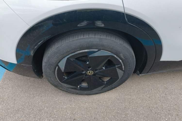 Used Volkswagen ID.UNYX 2024 Revised Pro Long-Range Version Right Rear Wheel Hub