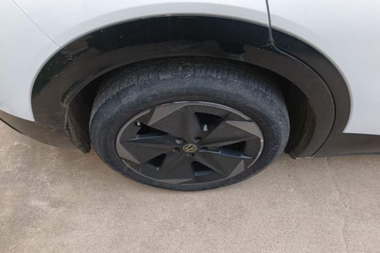 Used Volkswagen ID.UNYX 2024 Revised Pro Long-Range Version Right Rear Wheel Hub
