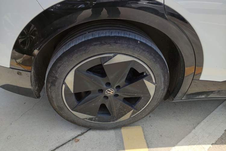 Used Volkswagen ID.UNYX 2024 Ultra Long-Range Version Right Rear Wheel Hub