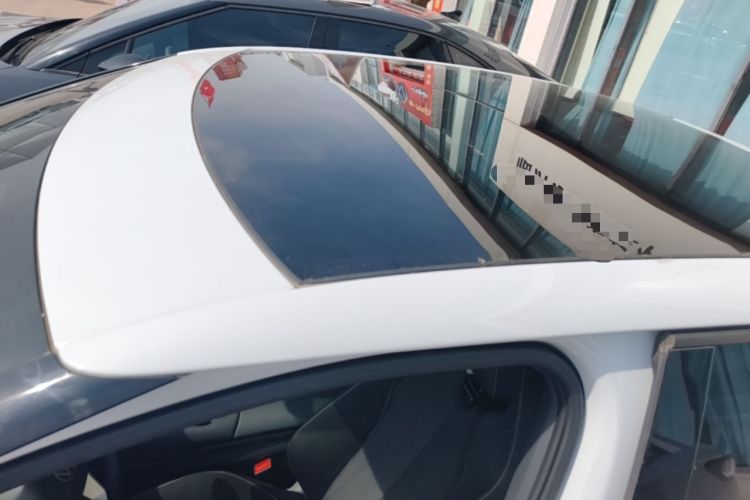 Used Volkswagen ID.UNYX 2024 Revised Pro Long-Range Version Roof