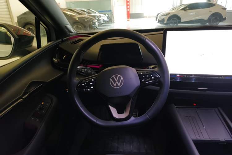 Used Volkswagen ID.UNYX 2024 Revised Pro Long-Range Version Steering Wheel