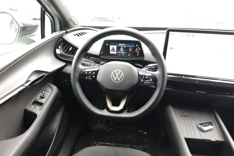 Used Volkswagen ID.UNYX 2024 Revised Pro Long-Range Version Steering Wheel