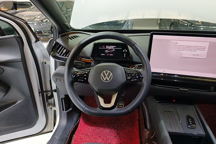 Used Volkswagen ID.UNYX 2024 Pro Long-Range Version Steering Wheel