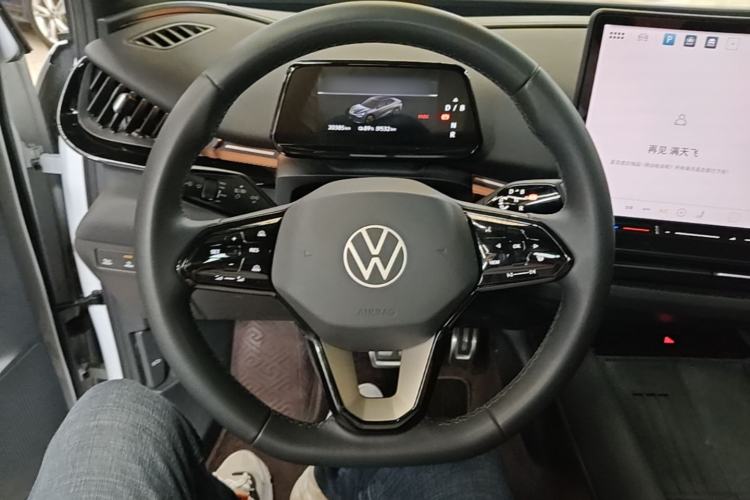 Used Volkswagen ID.UNYX 2024 Revised Pro Long-Range Version Steering Wheel