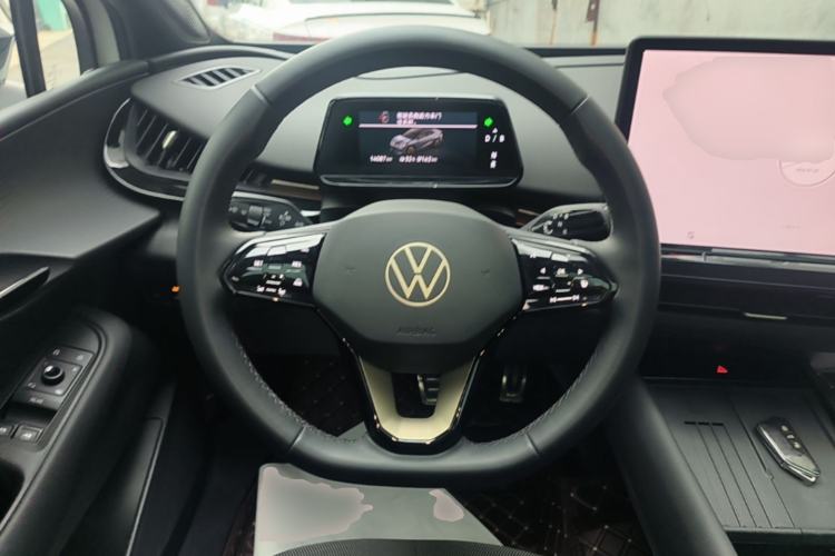 Used Volkswagen ID.UNYX 2024 Revised Pro Long-Range Version Steering Wheel