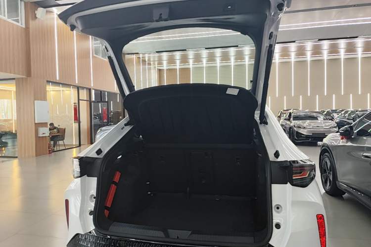 Used Volkswagen ID.UNYX 2024 Revised Ultra Long-Range Version Trunk