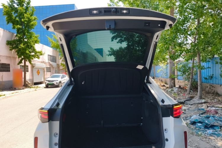Used Volkswagen ID.UNYX 2024 Revised Pro Long-Range Version Trunk