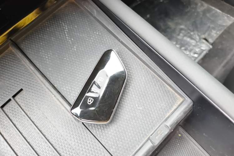 Used Volkswagen ID.UNYX 2024 Revised Pro Long-Range Version Vehicle Key