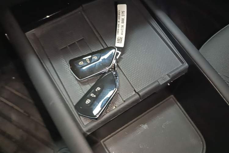 Used Volkswagen ID.UNYX 2024 Revised Pro Long-Range Version Vehicle Key