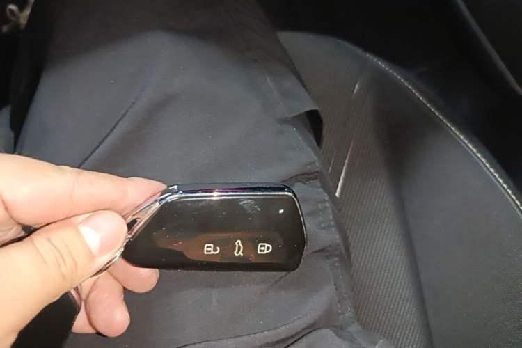 Used Volkswagen ID.UNYX 2024 Revised Pro Long-Range Version Vehicle Key