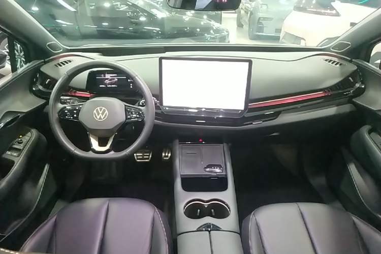 Used Volkswagen ID.UNYX 2024 Ultra Long-Range Version Center Console