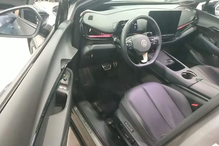 Used Volkswagen ID.UNYX 2024 Ultra Long-Range Version Driver Seat