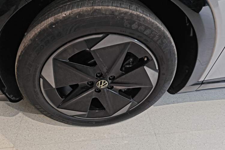 Used Volkswagen ID.UNYX 2024 Ultra Long-Range Version Left Front Wheel Hub