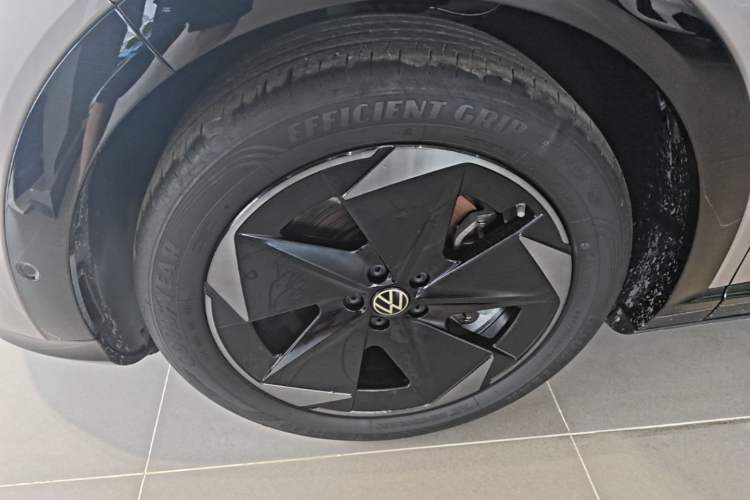 Used Volkswagen ID.UNYX 2024 Ultra Long-Range Version Left Front Wheel Hub
