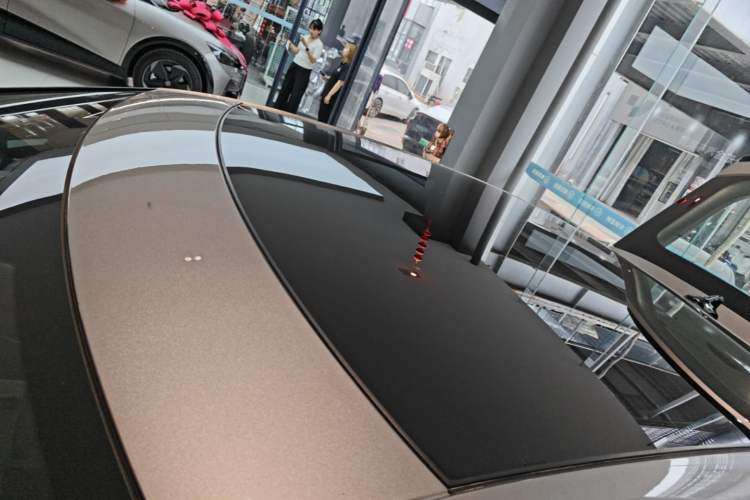 Used Volkswagen ID.UNYX 2024 Ultra Long-Range Version Roof