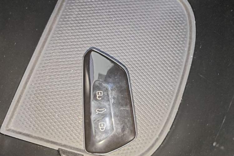 Used Volkswagen ID.UNYX 2024 Ultra Long-Range Version Vehicle Key