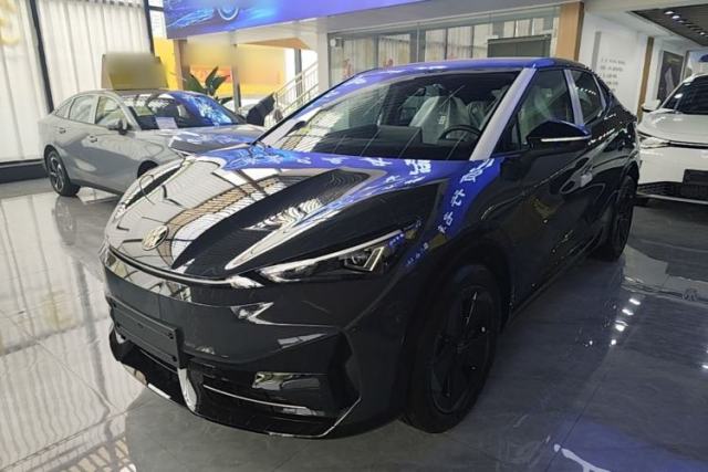 Used Volkswagen ID.UNYX 2025 Pure Model