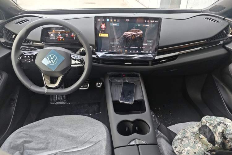 Used Volkswagen ID.UNYX 2025 Pure Model Center Console