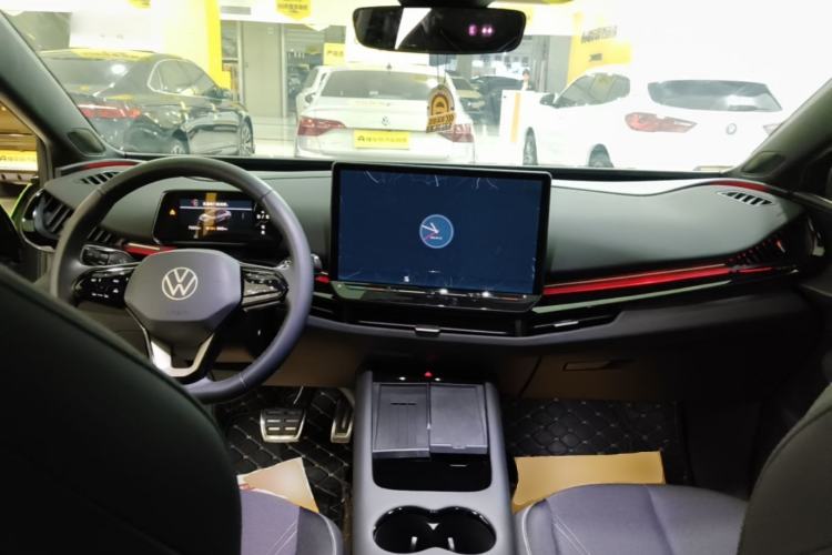 Used Volkswagen ID.UNYX 2025 Pure Model Center Console
