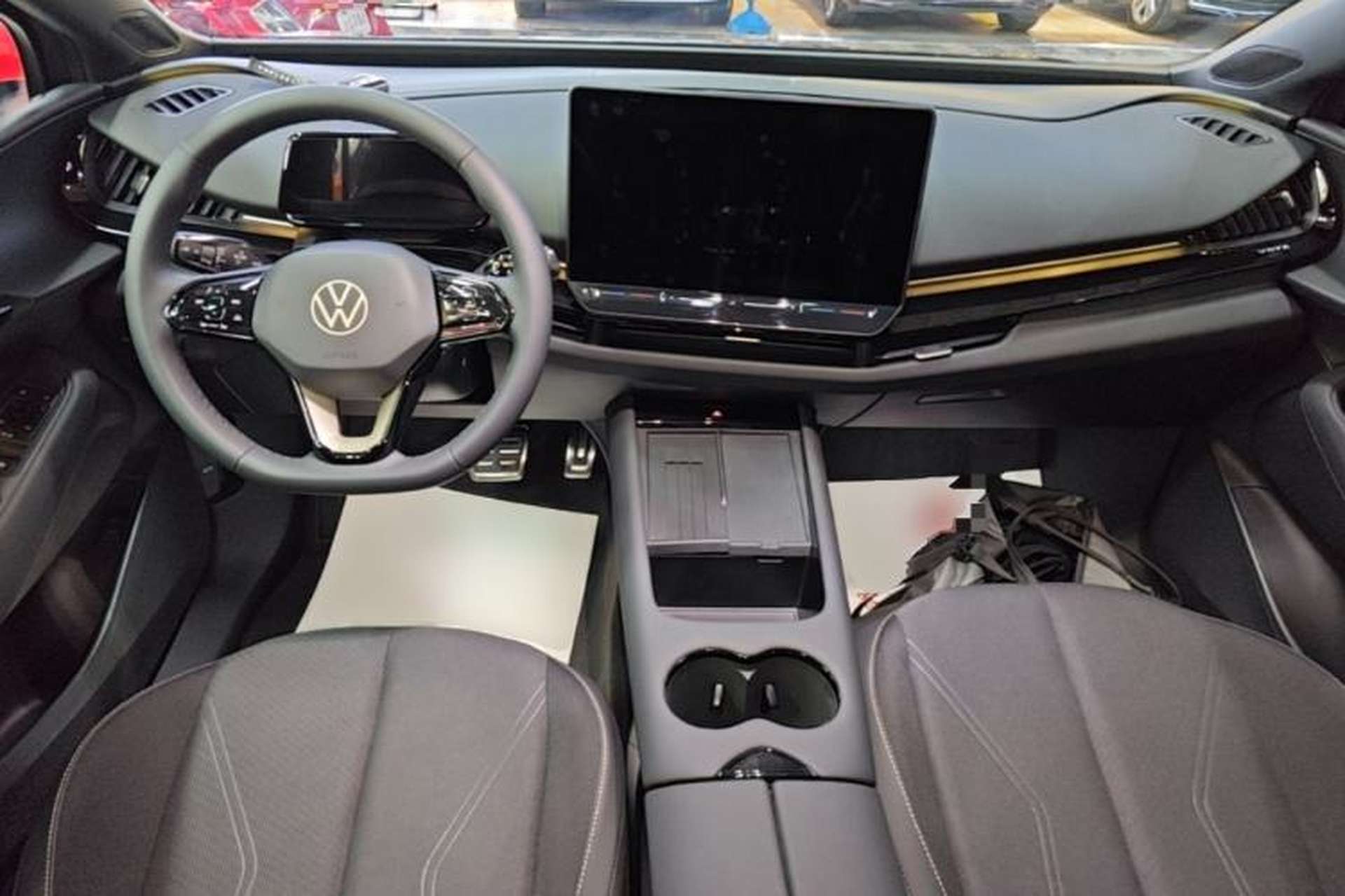 Used Volkswagen ID.UNYX 2025 Pure Model Center Console