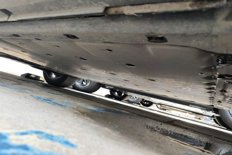Used Volkswagen ID.UNYX 2025 Pure Model Chassis Front Right