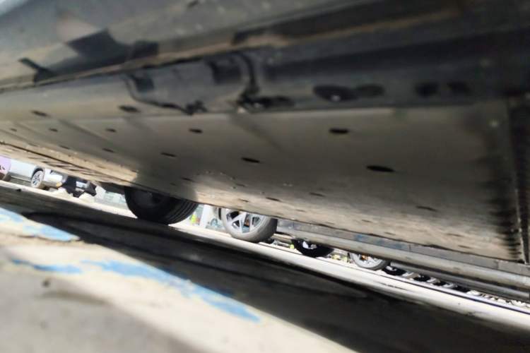 Used Volkswagen ID.UNYX 2025 Pure Model Chassis Rear Left