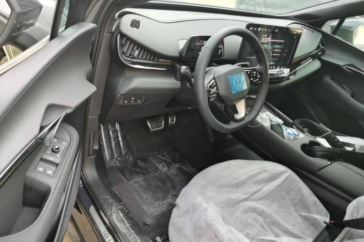 Used Volkswagen ID.UNYX 2025 Pure Model Driver Seat