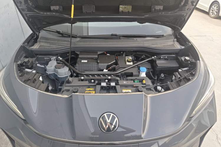 Used Volkswagen ID.UNYX 2025 Pure Model Engine Bay