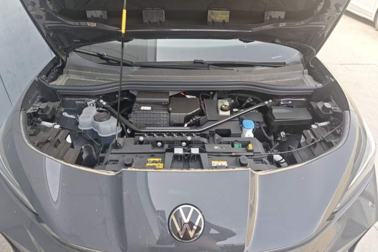 Used Volkswagen ID.UNYX 2025 Pure Model Engine Bay