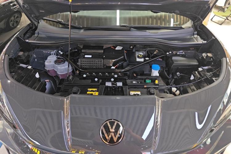 Used Volkswagen ID.UNYX 2025 Pure Model Engine Bay