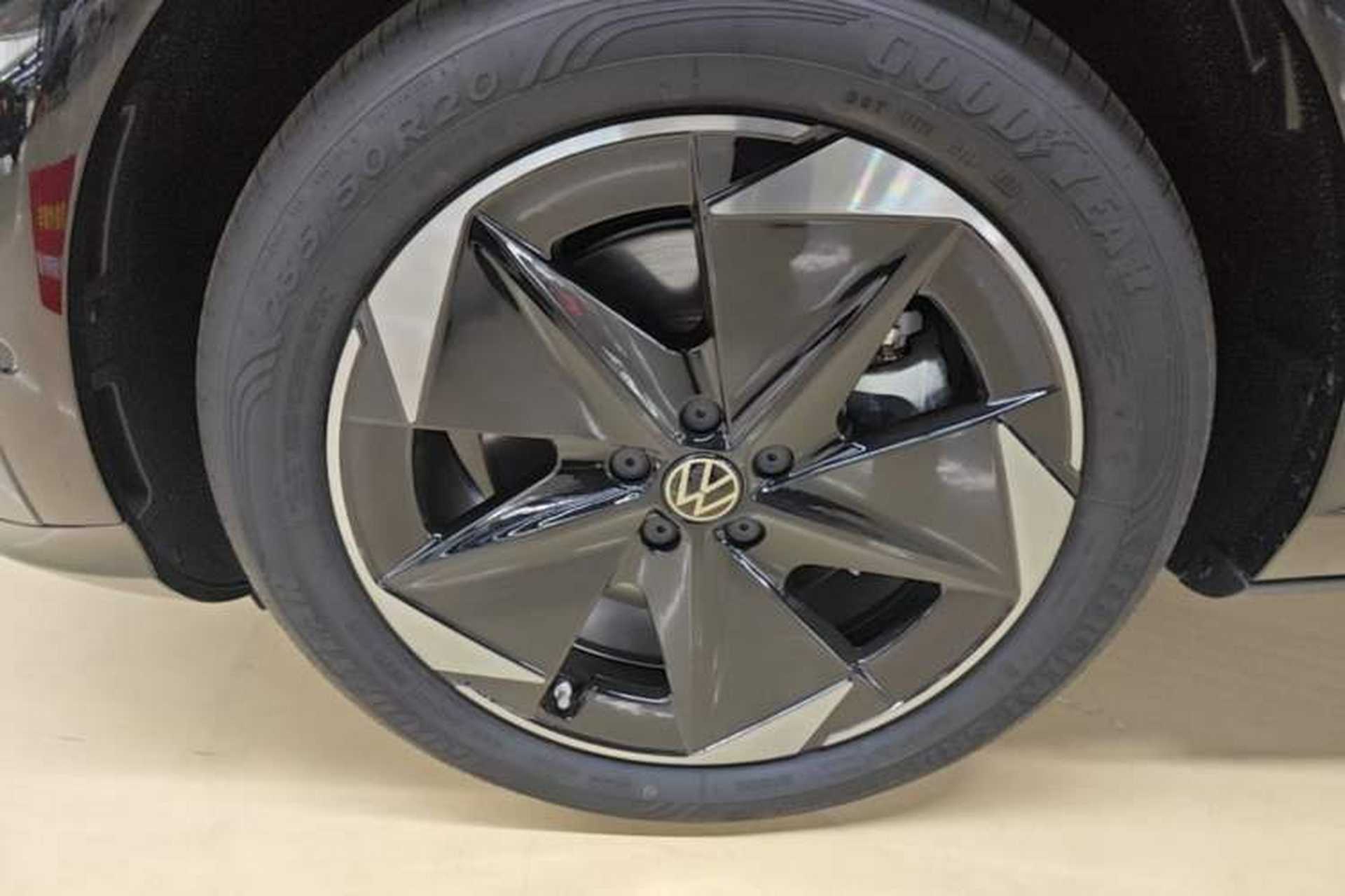 Used Volkswagen ID.UNYX 2025 Pro model Exterior 4