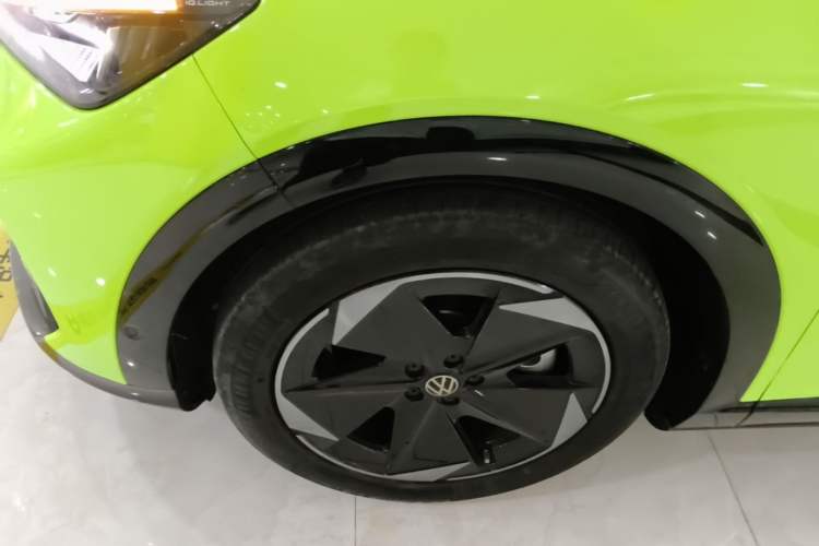 Used Volkswagen ID.UNYX 2025 Pure Model Exterior 4