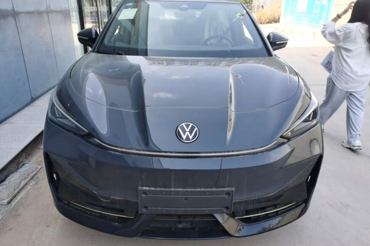 Used Volkswagen ID.UNYX 2025 Pure Model Front