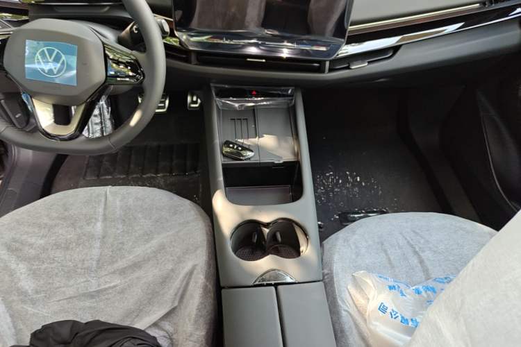 Used Volkswagen ID.UNYX 2025 Pure Model Gear Lever