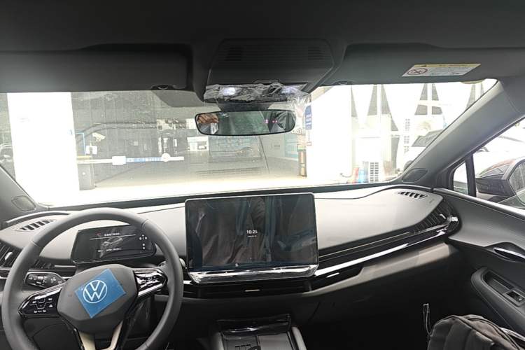 Used Volkswagen ID.UNYX 2025 Pure Model Headliner