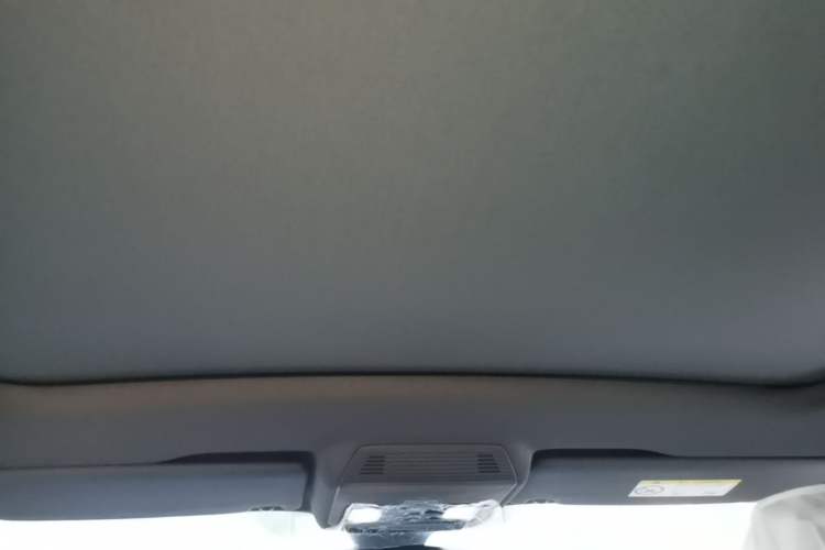 Used Volkswagen ID.UNYX 2025 Pure Model Headliner